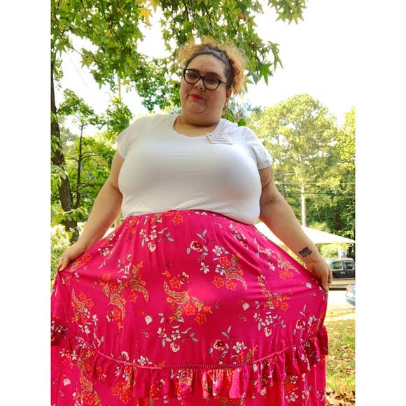 Posh Ambassador- Shop with Confidence! - Picture 1 of 8